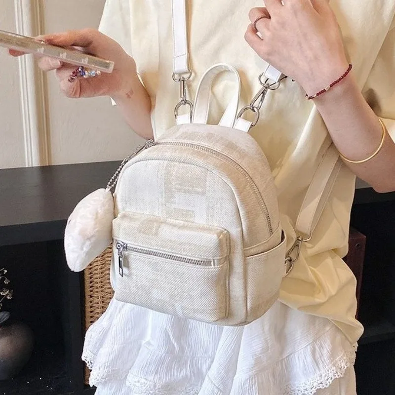 Classic Leather Women Handbag Luxury Ladies Elegant Trendy Bag for Women Work and Daily Use
Classic Leather Women Handbag Luxury Ladies Elegant Trendy Bag for Women Work and Daily Use