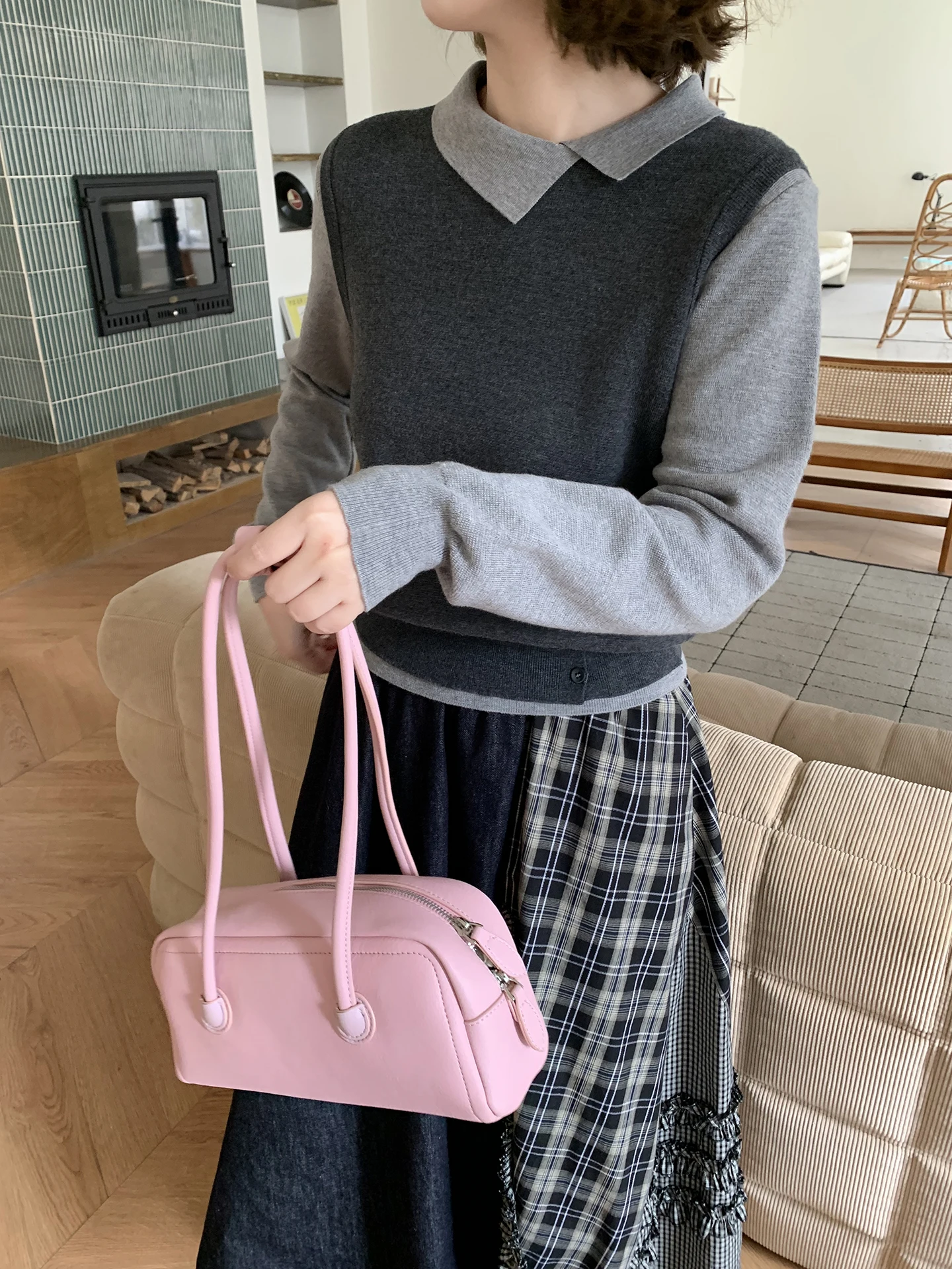 Xuanxuan Korean Sle College Faion Fake Two-Piece Knitted irt Women's ey Design Sense Sweater Top Slim Fit Long Sve
Xuanxuan Korean Sle College Faion Fake Two-Piece Knitted irt Women's ey Design Sense Sweater Top Slim Fit Long Sve