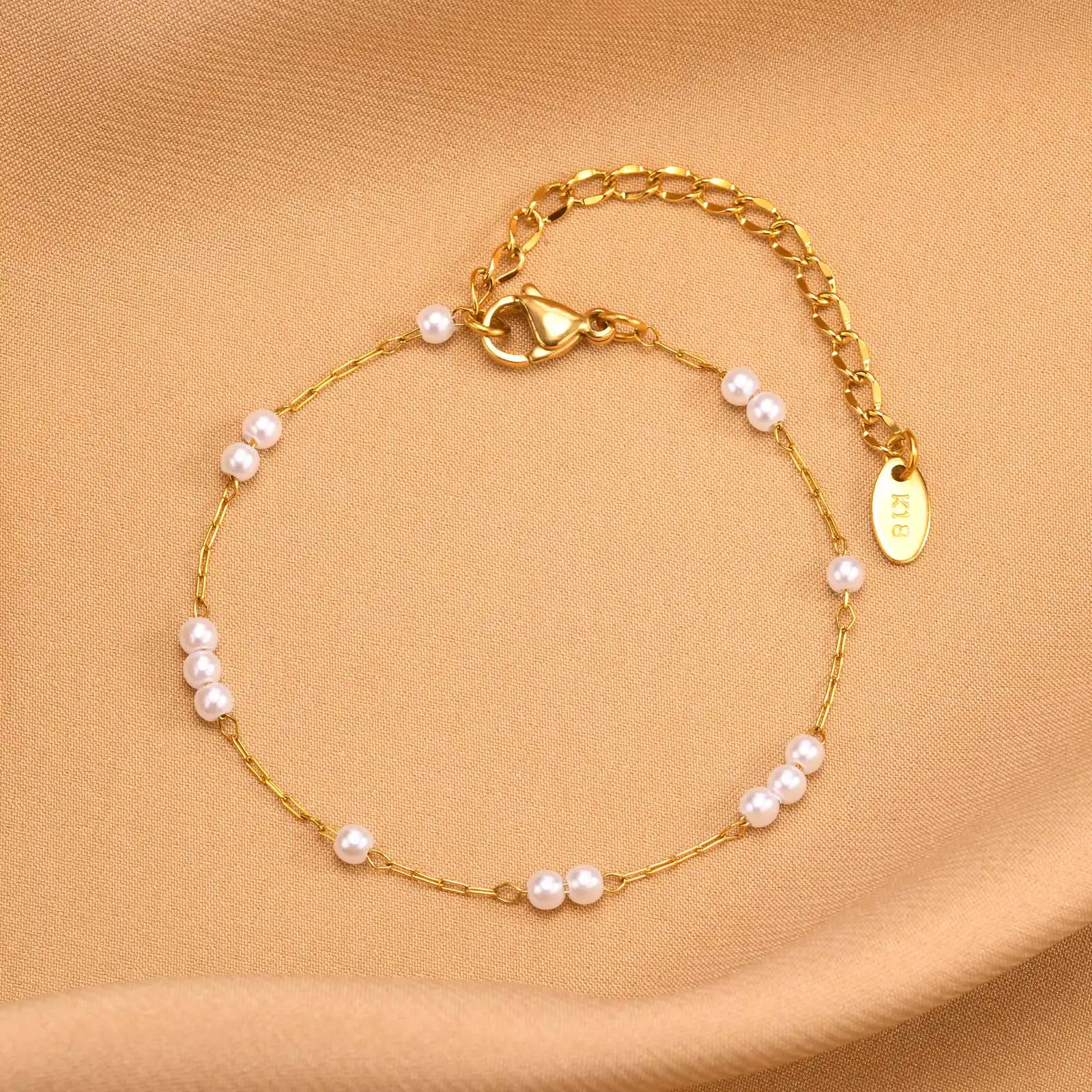 Stainless Steel Imitation Pearl Chain Bracelet for Women Fashion Temperament Gold Color Chain Bracelets Hand Ornament Jewelry
Stainless Steel Imitation Pearl Chain Bracelet for Women Fashion Temperament Gold Color Chain Bracelets Hand Ornament Jewelry