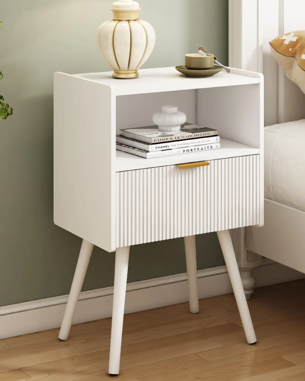 Modern White Nightstand with Storage Drawer and Open Shelf, for Bedroom or Living Room, Easy Assembly
Modern White Nightstand with Storage Drawer and Open Shelf, for Bedroom or Living Room, Easy Assembly