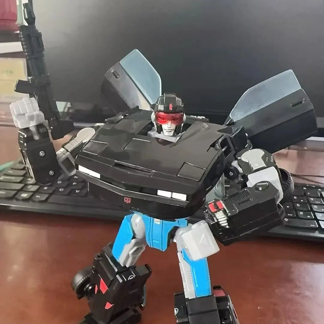 in Stock Transformer Knight Rider G1 Studio Mecha Action Figure Anime Deformation Robot Model collection Birthday Gifts
in Stock Transformer Knight Rider G1 Studio Mecha Action Figure Anime Deformation Robot Model collection Birthday Gifts