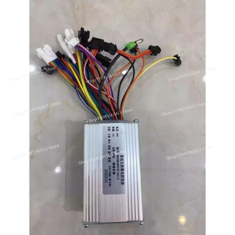 Контроллер бесщеточного двигателя Ebike X759-AXC003 48 В 23 А для электрических скутеров с протоколом KDS, аксессуары для MTB, регулятор скорости
Контроллер бесщеточного двигателя Ebike X759-AXC003 48 В 23 А для электрических скутеров с протоколом KDS, аксессуары для MTB, регулятор скорости