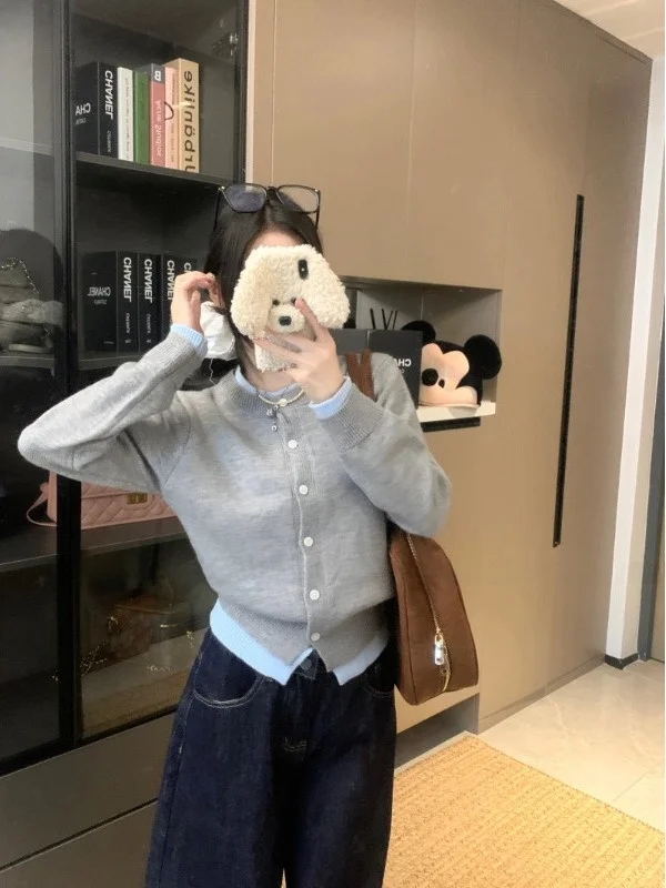 Женский вязаный кардиган Color Blo на одной пуговице, повседневный свободный длинный топ све, осень 2024, новинка Sle Commute Faion
Женский вязаный кардиган Color Blo на одной пуговице, повседневный свободный длинный топ све, осень 2024, новинка Sle Commute Faion