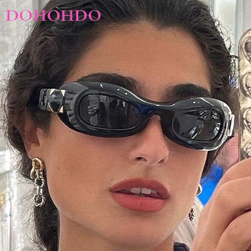 Vintage Y2K Punk Wrap Around Women Sunglasses Luxury Brand Hip-hop Men Sunglasses Outdoor Driving Goggles Unisex Lentes UV400
Vintage Y2K Punk Wrap Around Women Sunglasses Luxury Brand Hip-hop Men Sunglasses Outdoor Driving Goggles Unisex Lentes UV400