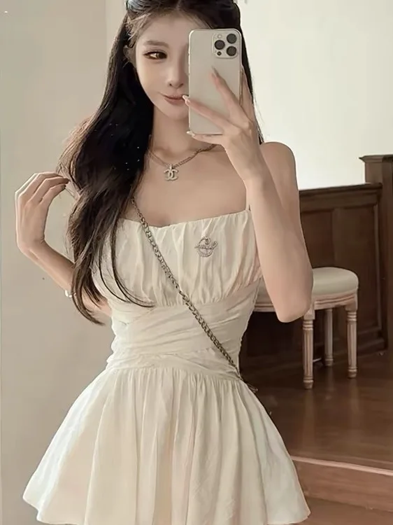 Sweet Style White Square Collar Strapless Dress Women's Summer Vacation Waist Cinched Pleated Short Skirt Maxi Dress
Sweet Style White Square Collar Strapless Dress Women's Summer Vacation Waist Cinched Pleated Short Skirt Maxi Dress