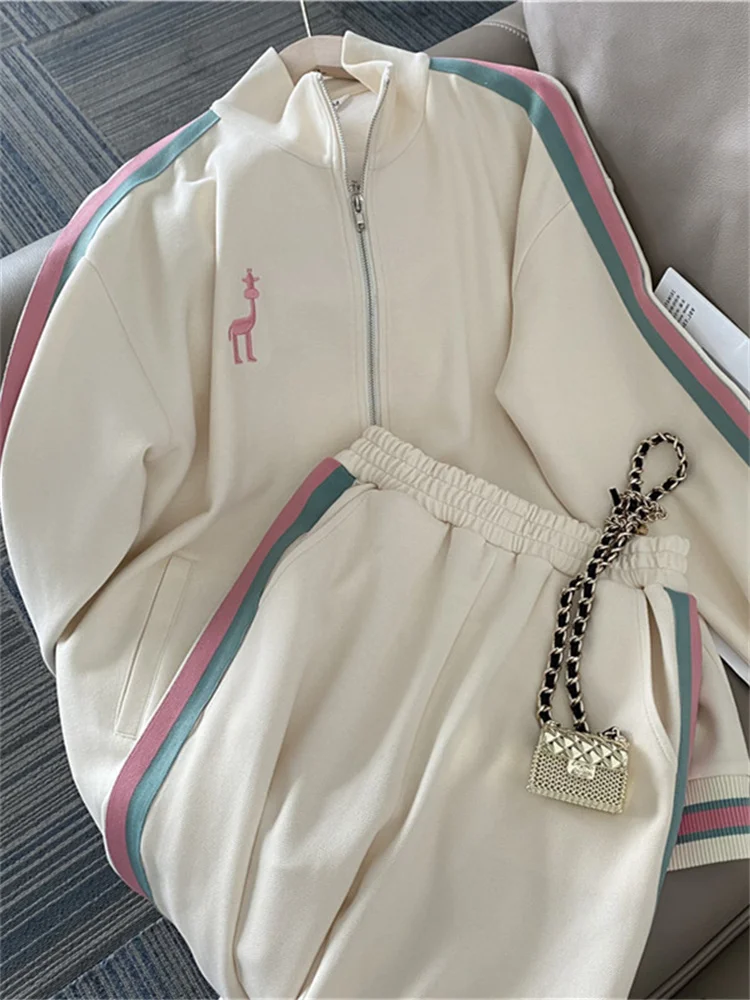 Faionable Retro Set Men's Stand Collar Long Sve irt And Pants Two Piece Suit Autumn Winter Versatile High End Feeling
Faionable Retro Set Men's Stand Collar Long Sve irt And Pants Two Piece Suit Autumn Winter Versatile High End Feeling