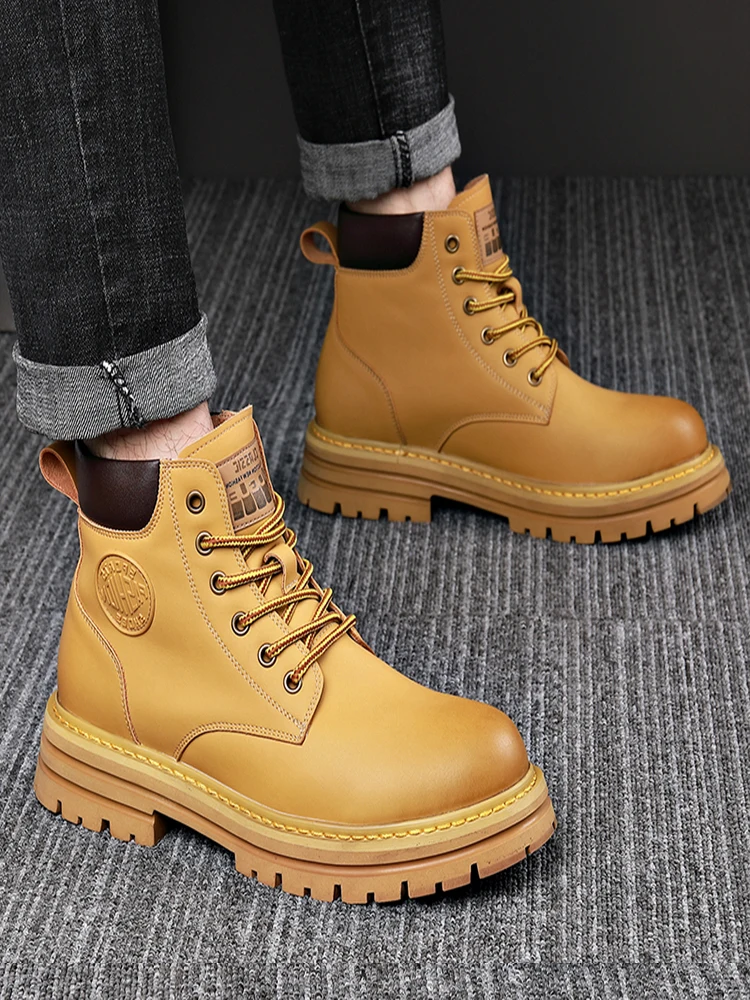 Leather Outdoor Boots Men's British Style Kick Can't Be Rotten Rhubarb Velvet High-top Inner Height-increasing Tooling Retro
Leather Outdoor Boots Men's British Style Kick Can't Be Rotten Rhubarb Velvet High-top Inner Height-increasing Tooling Retro