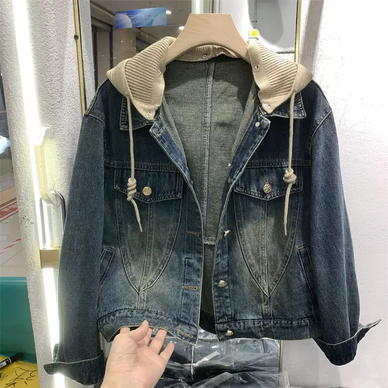 2024S Autumn New Knitted Hooded Denim Jacket Women Casual Short Fake Two-Piece Jeans Coat Female Fashion Jackets Outwear
2024S Autumn New Knitted Hooded Denim Jacket Women Casual Short Fake Two-Piece Jeans Coat Female Fashion Jackets Outwear
