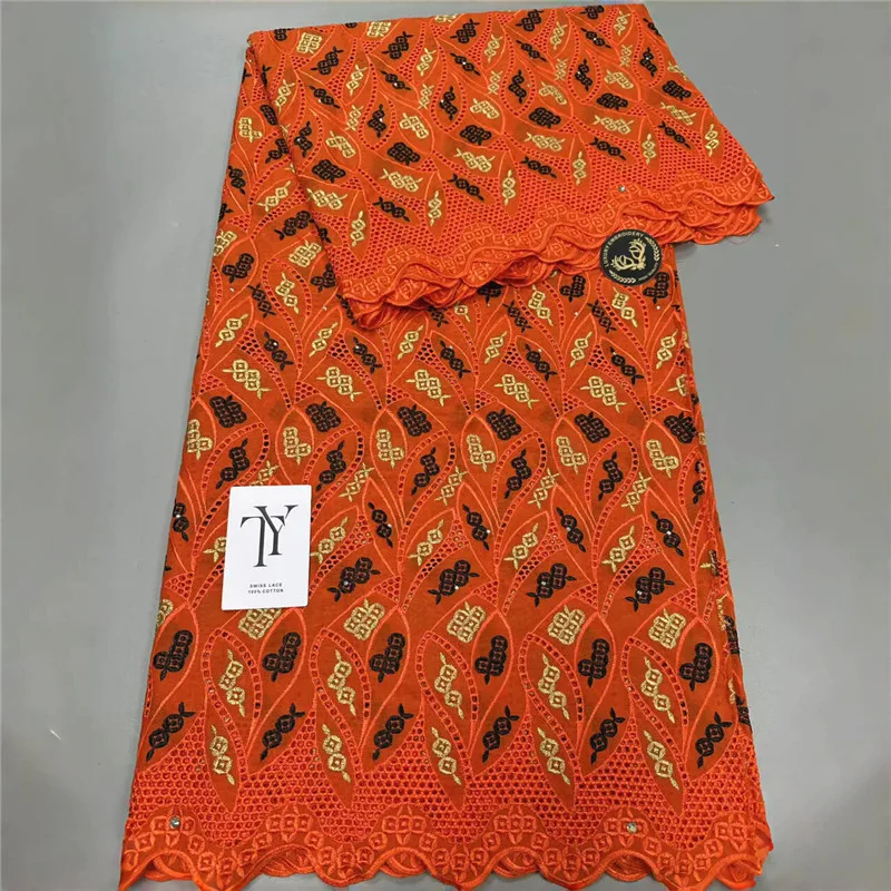 5 yard high quality Dry lace fabric heavy beaded Embroidery African 100% cotton Swiss voile lace popular Dubai style 10L150901
5 yard high quality Dry lace fabric heavy beaded Embroidery African 100% cotton Swiss voile lace popular Dubai style 10L150901
