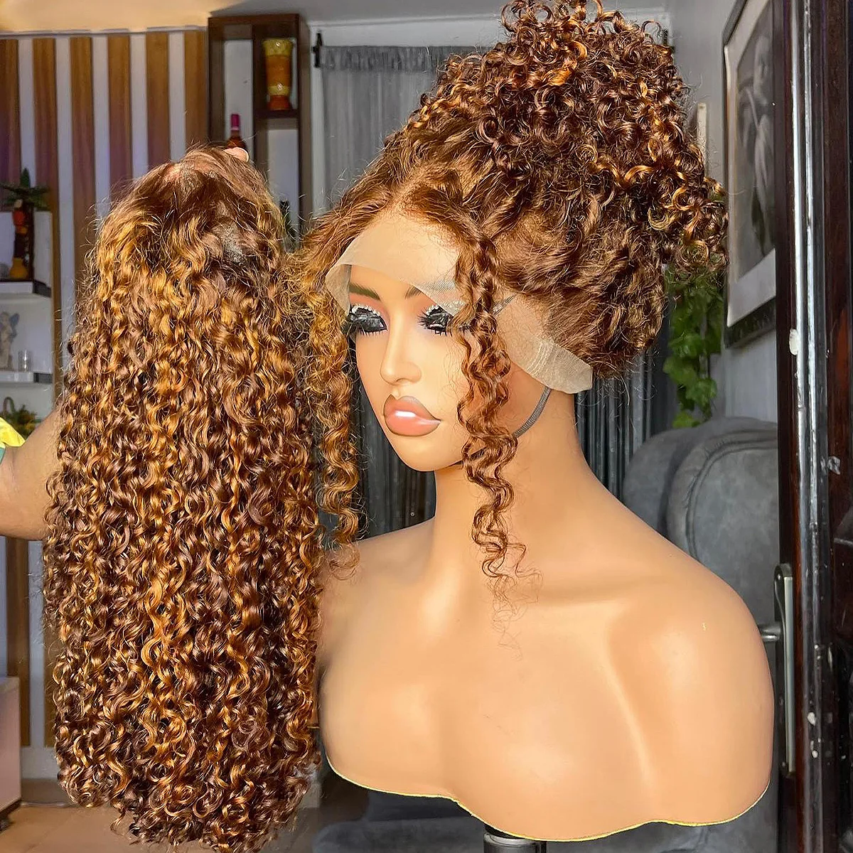 13x6 HD Lace Front Highlight Blonde Kinky Curly Human Hair Wigs P4/30 Kinky Curly 13x4 Lace Front Wigs Pre Plucked Glueless Wigs
13x6 HD Lace Front Highlight Blonde Kinky Curly Human Hair Wigs P4/30 Kinky Curly 13x4 Lace Front Wigs Pre Plucked Glueless Wigs