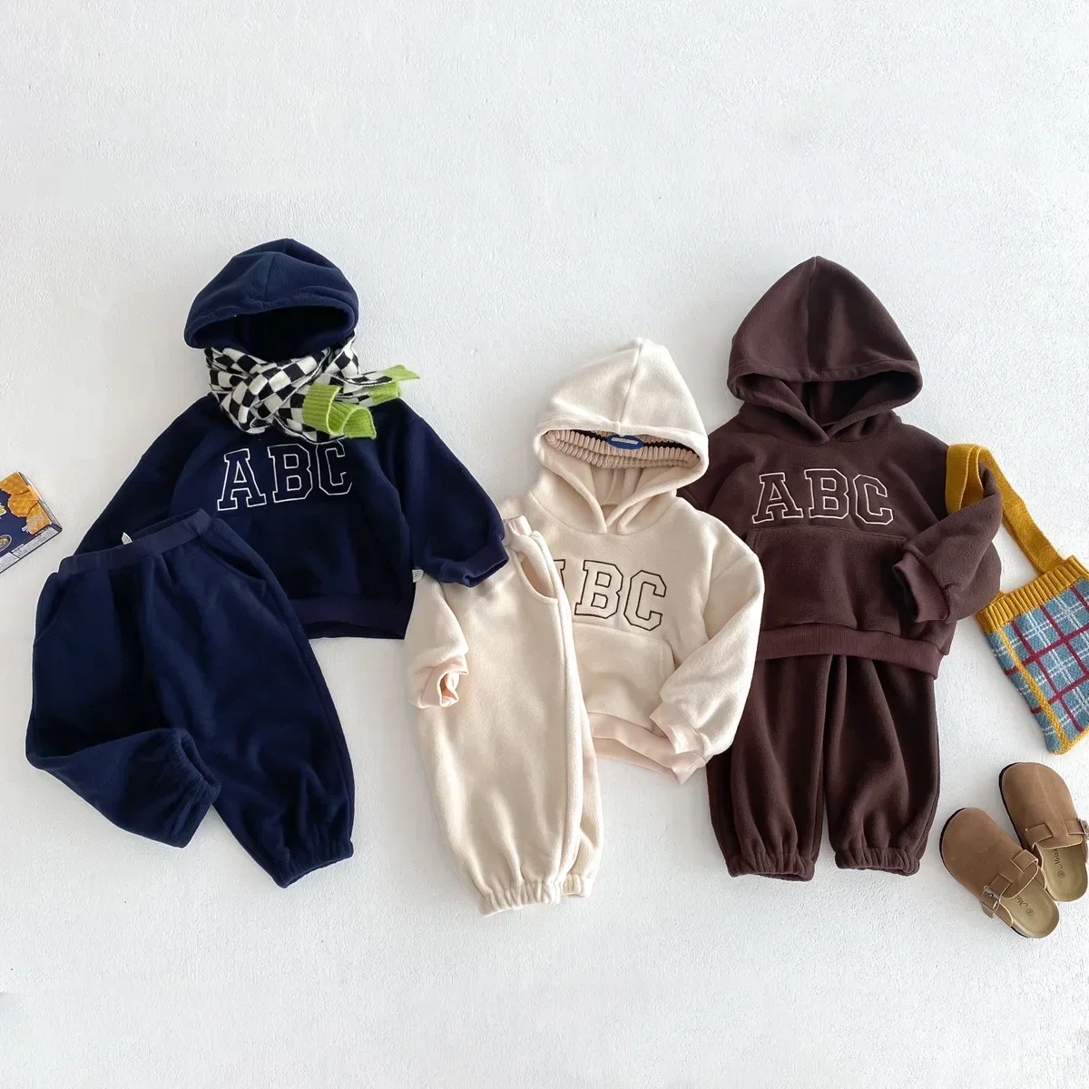 Kids Autumn Winter Double-Sided Velvet Hoodie Set - New Letter Sportswear, Infant Baby 2-Piece Outdoor Clothing Hoodies+pants
Kids Autumn Winter Double-Sided Velvet Hoodie Set - New Letter Sportswear, Infant Baby 2-Piece Outdoor Clothing Hoodies+pants