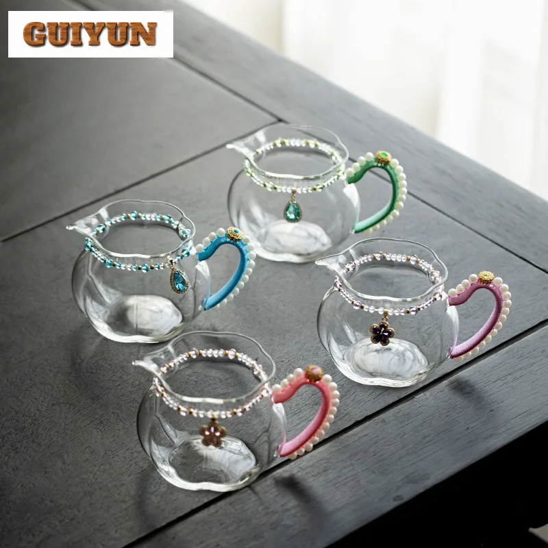 300ML High Grade Heat Resistant Glass Tea Pitcher Pour Tea Sharing Pot Cha Hai Dispenser Justice Cup Fair Mug Cafes Accessories
300ML High Grade Heat Resistant Glass Tea Pitcher Pour Tea Sharing Pot Cha Hai Dispenser Justice Cup Fair Mug Cafes Accessories