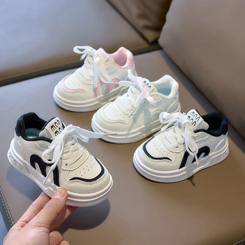 Новые весенние детские туфли для скейтборда, спортивная обувь для малышей, повседневные белые туфли на мягкой подошве для малышей
Новые весенние детские туфли для скейтборда, спортивная обувь для малышей, повседневные белые туфли на мягкой подошве для малышей