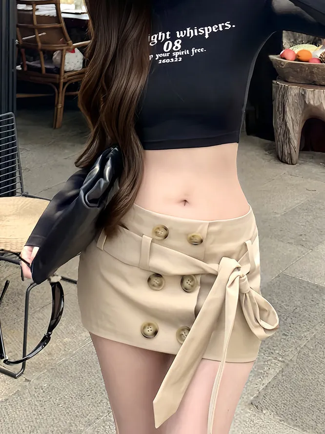 Retro Khaki Low Waist Bodycon Skirt for Women Button Design Slimming Short Skirt Summer New Style Commute Simple Style
Retro Khaki Low Waist Bodycon Skirt for Women Button Design Slimming Short Skirt Summer New Style Commute Simple Style
