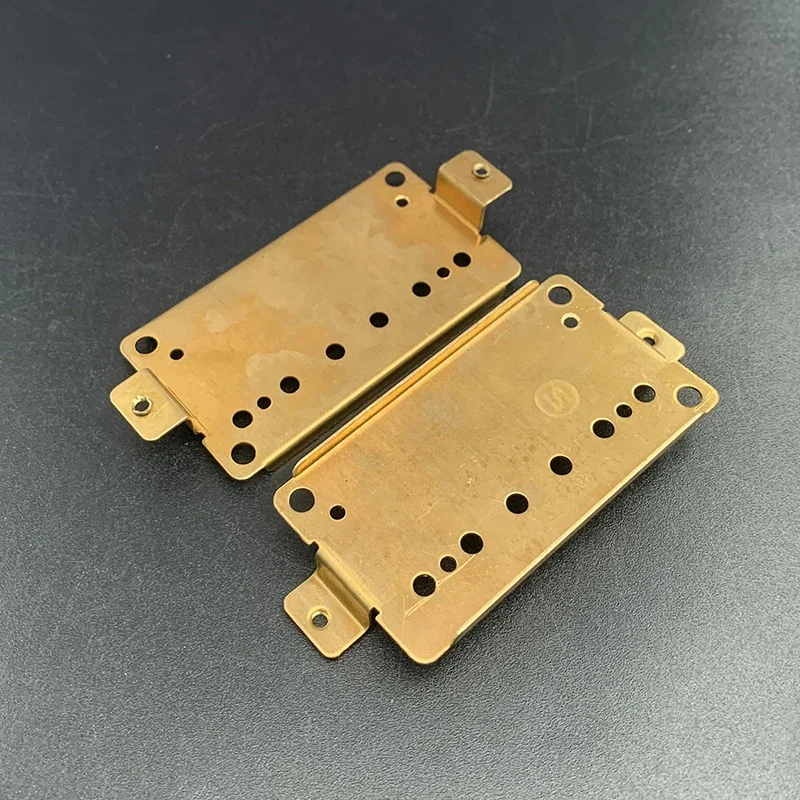 20Pcs 6-String Pickup Baseplate Brass Humbucker Baseplate 50/52MM 6 String Electric Guitar Pickup Baseplate Pickup Parts
20Pcs 6-String Pickup Baseplate Brass Humbucker Baseplate 50/52MM 6 String Electric Guitar Pickup Baseplate Pickup Parts