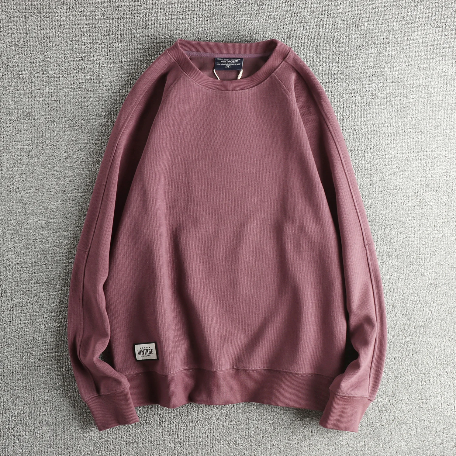 Men's Retro Sweatshirt 390g Grain Fabric Casual Shoulder Insert Long Sleeve Loose Fit Comfortable Breathable Cotton Pol...
Men's Retro Sweatshirt 390g Grain Fabric Casual Shoulder Insert Long Sleeve Loose Fit Comfortable Breathable Cotton Pol...