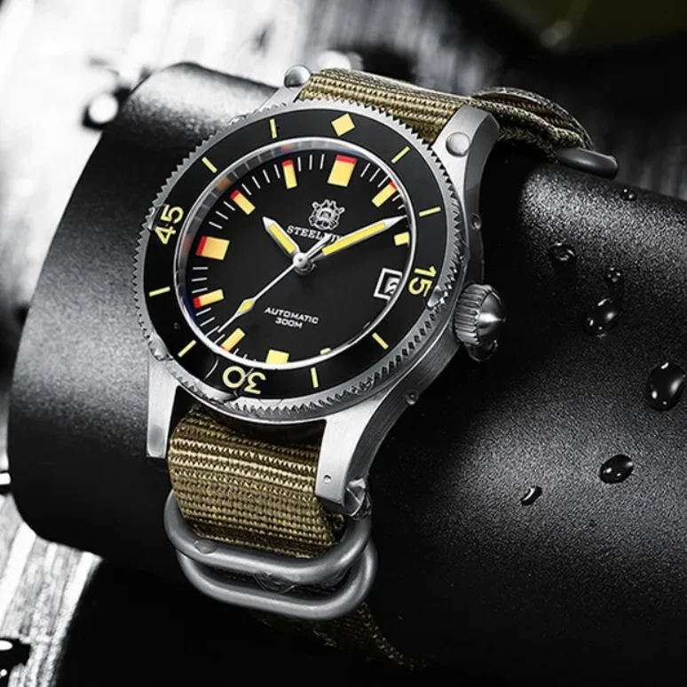 STEELDIVE Men Automatic Watch 41mm Mechanical Wristwatch 62Mas Diver 300m Waterproof Luminous Sapphire Mirror Ceramiz Bezel NH35
STEELDIVE Men Automatic Watch 41mm Mechanical Wristwatch 62Mas Diver 300m Waterproof Luminous Sapphire Mirror Ceramiz Bezel NH35