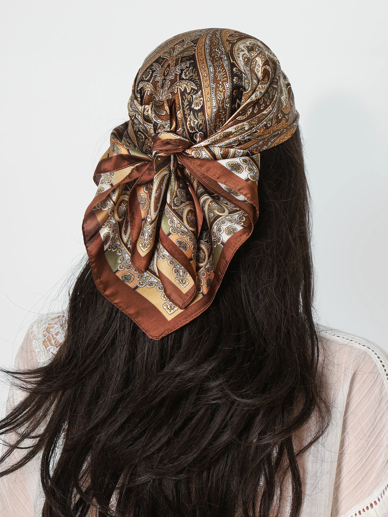 70cm Cashew Print Silk Square Scarf Women Satin Kerchief Hairband Neckerchief Head Hijab Lady Headband Foulard Bag Ribbon Shawl
70cm Cashew Print Silk Square Scarf Women Satin Kerchief Hairband Neckerchief Head Hijab Lady Headband Foulard Bag Ribbon Shawl