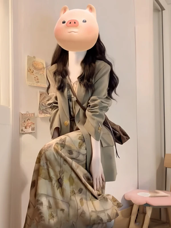 Fashionable Women's Autumn Outfit 2026 New Style Set High-End Feel Suit Jacket And Chinese Style Strap Dress Two-Piece Set
Fashionable Women's Autumn Outfit 2026 New Style Set High-End Feel Suit Jacket And Chinese Style Strap Dress Two-Piece Set