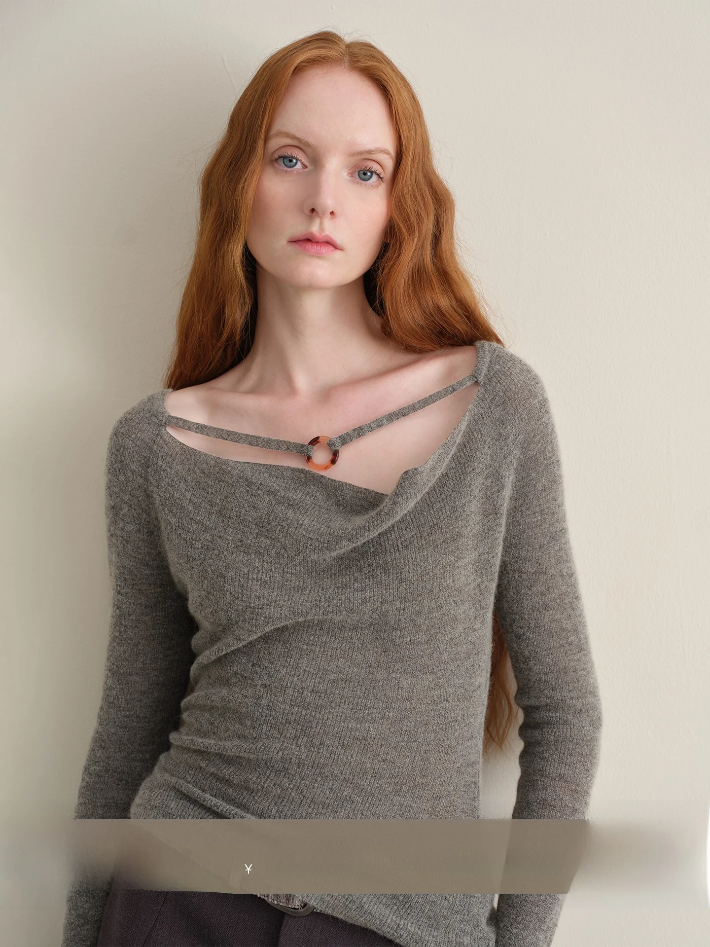 Women's Knitted Wool Blend Sweater with Shoulder Sleeve Design Open Neck Ring Detail Casual Style Short Sleeve Slim Fit
Women's Knitted Wool Blend Sweater with Shoulder Sleeve Design Open Neck Ring Detail Casual Style Short Sleeve Slim Fit