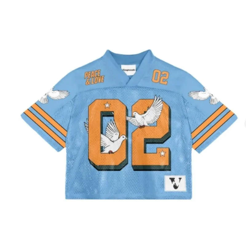 V-neck New Casual Top Sports Hip-hop Football Suit for Men Loose Letter Y2K European and American Street T-shirt Retro Jersey
V-neck New Casual Top Sports Hip-hop Football Suit for Men Loose Letter Y2K European and American Street T-shirt Retro Jersey
