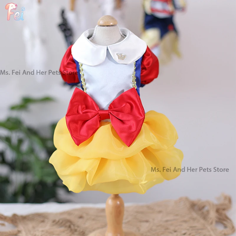 Luxury Wedding Party Princess Dress For Small Medium Dogs Chihuahua Poodle Pet Dog Clothes Fashion Handmade Summer Puppy Dress
Luxury Wedding Party Princess Dress For Small Medium Dogs Chihuahua Poodle Pet Dog Clothes Fashion Handmade Summer Puppy Dress