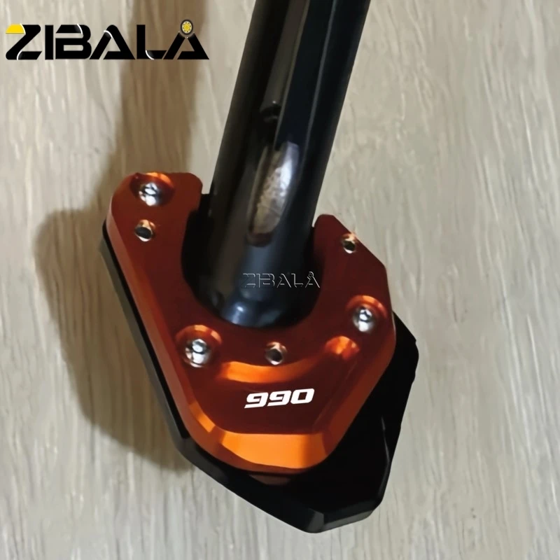 Side Stand Enlarger For 990 Adventure R S 2006-2011 2012 990 SMT 990SM/R 2009-2013 Motorcyle Foot Stand Extension Pad Plate Base
Side Stand Enlarger For 990 Adventure R S 2006-2011 2012 990 SMT 990SM/R 2009-2013 Motorcyle Foot Stand Extension Pad Plate Base