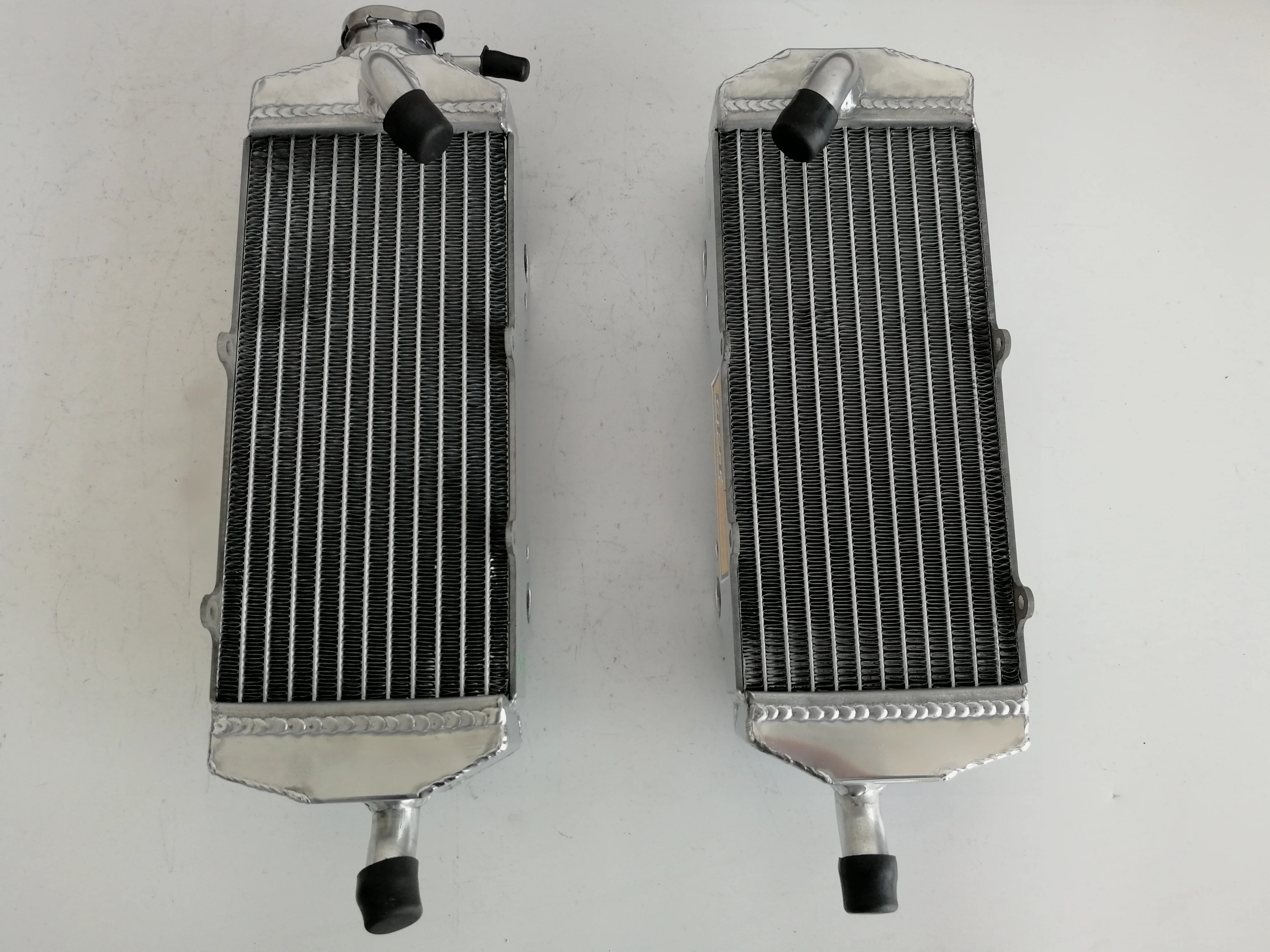 For 2003-2006 KTM 560 525 450 SMR Aluminum Radiator Cooler Cooling Coolant 2003 2004 2005 2006
For 2003-2006 KTM 560 525 450 SMR Aluminum Radiator Cooler Cooling Coolant 2003 2004 2005 2006
