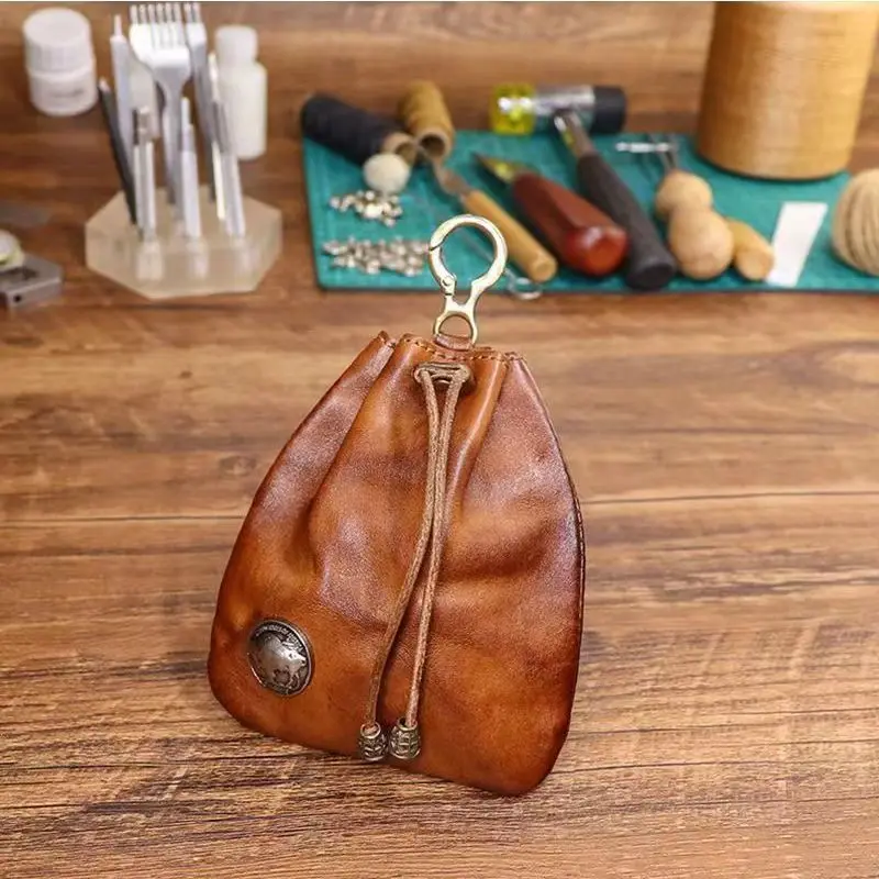 Japanese Soft Leather Coin Purse, Retro and Simple Women's Key Bag, Multifunctional Vegetable Tanned Leather Waist Bag
Japanese Soft Leather Coin Purse, Retro and Simple Women's Key Bag, Multifunctional Vegetable Tanned Leather Waist Bag
