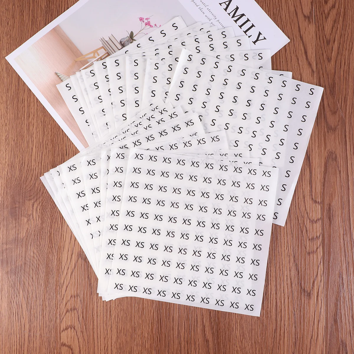 1000pc Size Labels Round Sticker White For Clothing Shoes Hats Xs S M L Barcode Label Sticker File Folder Cd
1000pc Size Labels Round Sticker White For Clothing Shoes Hats Xs S M L Barcode Label Sticker File Folder Cd