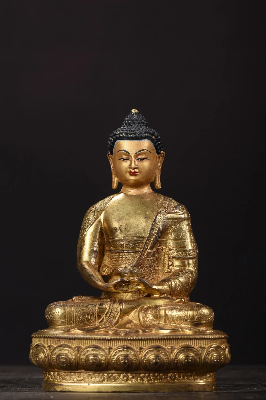 8"Tibetan Temple Collection Old Bronze Gilded Cinnabar Shakyamuni Sitting Buddha Lotus Platform Worship Hall Town house
8"Tibetan Temple Collection Old Bronze Gilded Cinnabar Shakyamuni Sitting Buddha Lotus Platform Worship Hall Town house