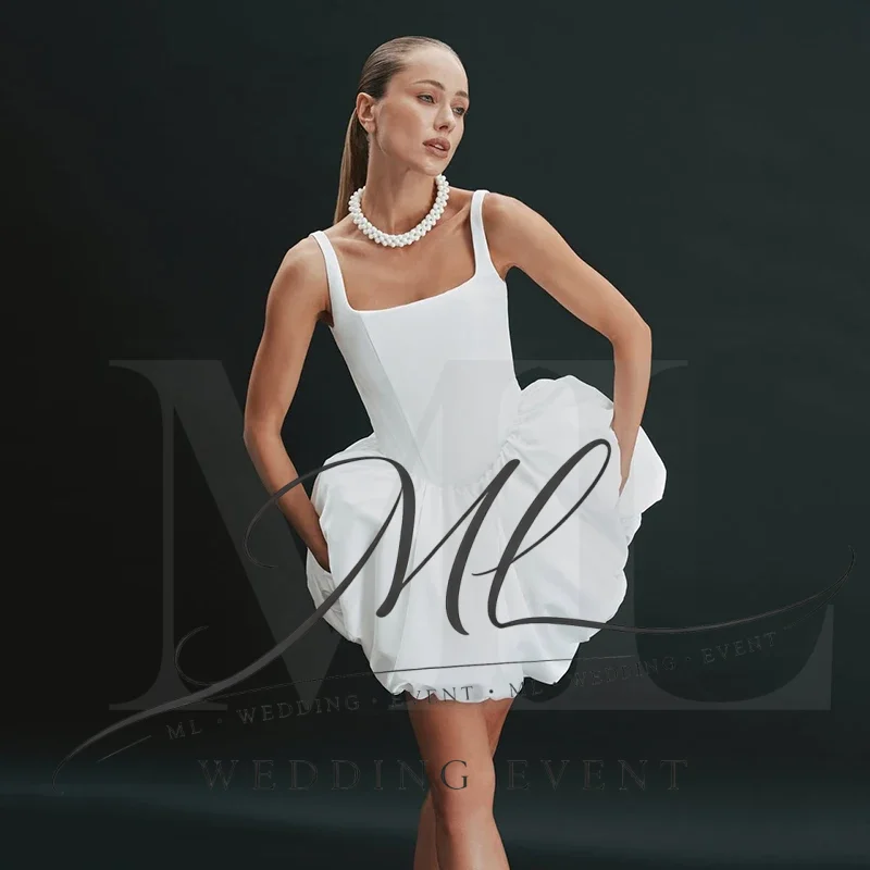 ML White A-Line Spaghetti Strap Mini Wedding Dress 2026 Square Collar Short Satin Wedding Gowns Bridal Prom Dress Customized
ML White A-Line Spaghetti Strap Mini Wedding Dress 2026 Square Collar Short Satin Wedding Gowns Bridal Prom Dress Customized