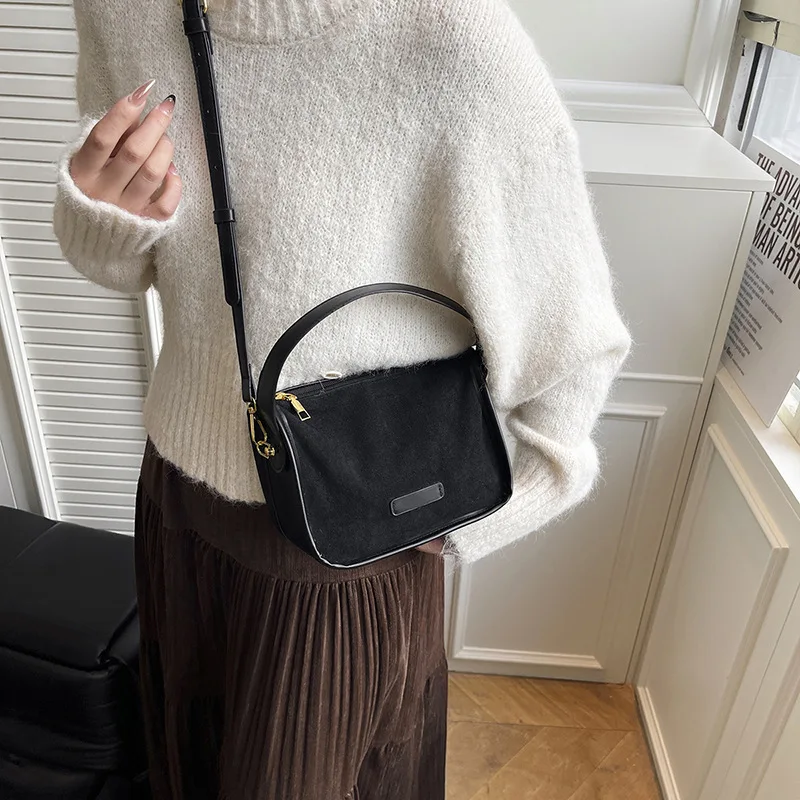 2025 Retro Square Bag for Women, Genuine Leather Multi-way Shoulder Crossbody Purse, Vintage Small Handbag for Work Commute
2025 Retro Square Bag for Women, Genuine Leather Multi-way Shoulder Crossbody Purse, Vintage Small Handbag for Work Commute