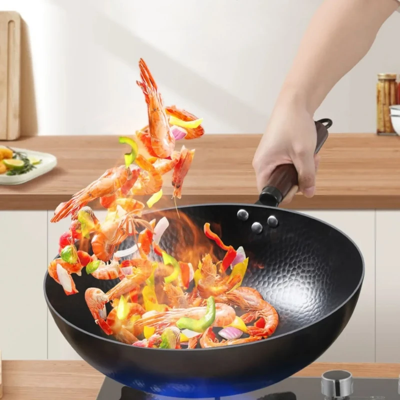 Zhangqiu traditional iron pan fish scale mirror pan wok hand forged old-fashioned wok household non-stick pan
Zhangqiu traditional iron pan fish scale mirror pan wok hand forged old-fashioned wok household non-stick pan