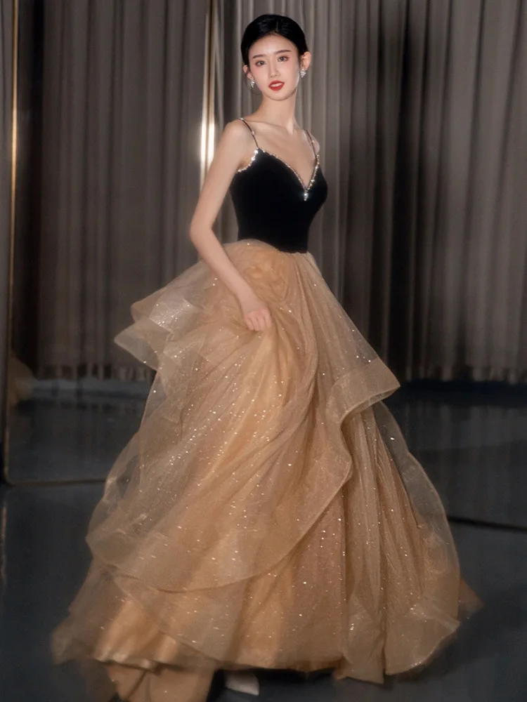Flashing Deep V-neck Sling Evening Dress Light Luxury 18 Adult Gift Birthday Party Princess Dress Host Sling Length Style Dress
Flashing Deep V-neck Sling Evening Dress Light Luxury 18 Adult Gift Birthday Party Princess Dress Host Sling Length Style Dress