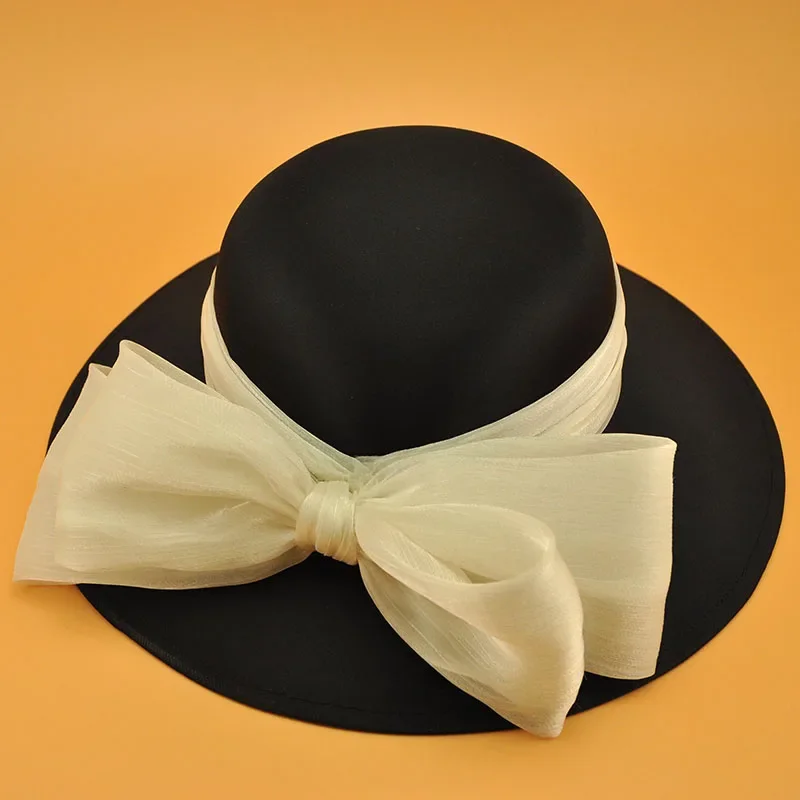 Large Black Wedding Hat Mesh Bow Formal Fedoras Headwear Bride Photo Shoot Cocktail Party Elegant Fascinator Chapeau Femme Luxe
Large Black Wedding Hat Mesh Bow Formal Fedoras Headwear Bride Photo Shoot Cocktail Party Elegant Fascinator Chapeau Femme Luxe