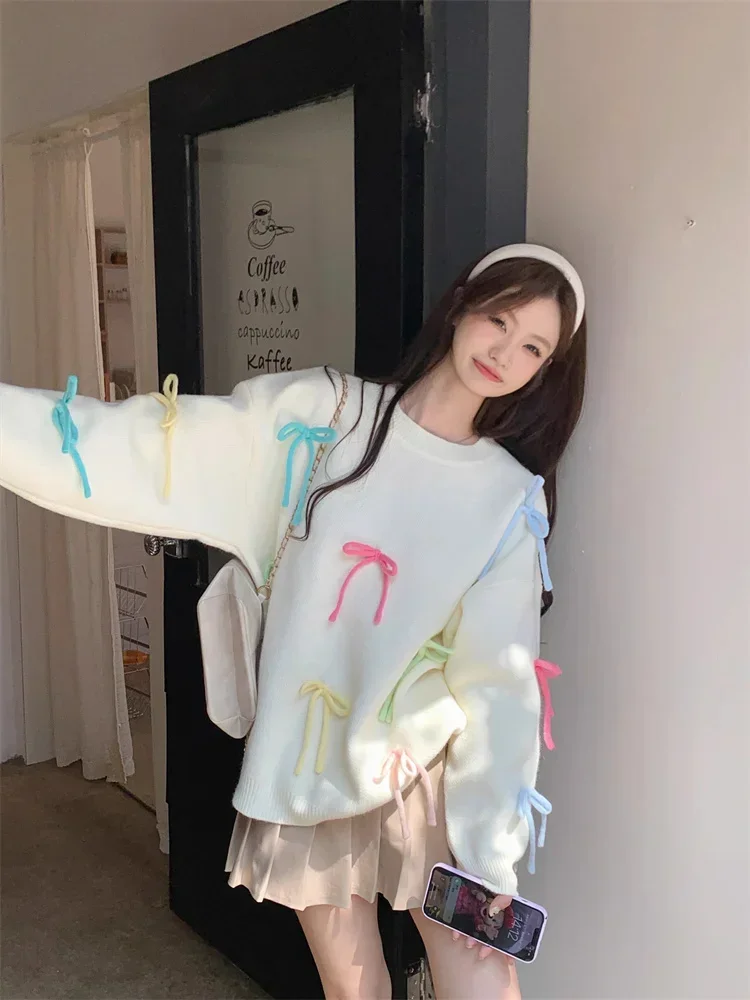 Sweet Knitted Sweater for Women's Winter 2023 New Japanese Style Kawaii 3D Bow Round Neck Loose Long Sleeved Tops Fashion Pulls
Sweet Knitted Sweater for Women's Winter 2023 New Japanese Style Kawaii 3D Bow Round Neck Loose Long Sleeved Tops Fashion Pulls