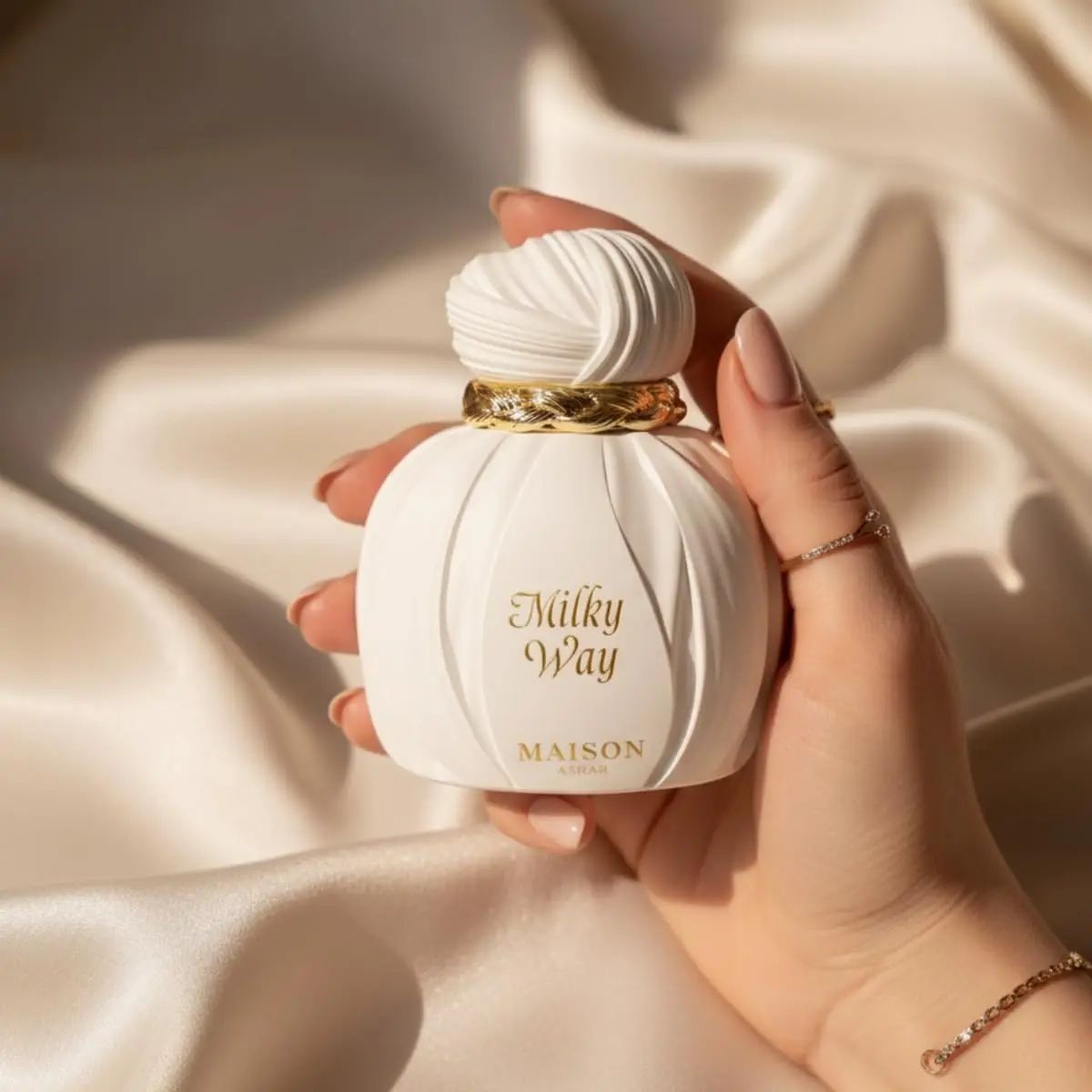 Maison Asrar Milky Way Luxury Perfume Vanilla Caramel Long Lasting Fragrance For Women & Men
Maison Asrar Milky Way Luxury Perfume Vanilla Caramel Long Lasting Fragrance For Women & Men