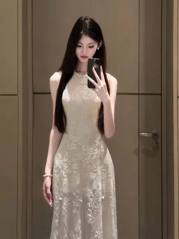 Korean Style Sleeveless Vest Dress Elegant Slim Fit Summer Casual Cotton Dress Shoulder Bared Waist Cinched Midaxi Dress
Korean Style Sleeveless Vest Dress Elegant Slim Fit Summer Casual Cotton Dress Shoulder Bared Waist Cinched Midaxi Dress