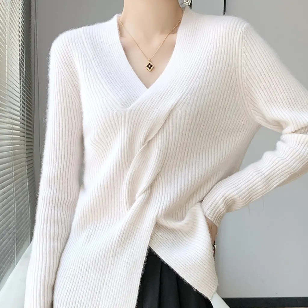 Women's Long-Sleeved V-Neck Pullover Sweater Autumn Winter Cross Twisted Flower Design Bottoming Outer Wear Inner Fashion
Women's Long-Sleeved V-Neck Pullover Sweater Autumn Winter Cross Twisted Flower Design Bottoming Outer Wear Inner Fashion