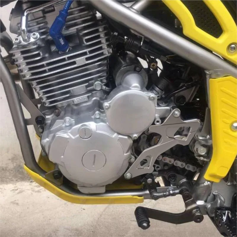 Front Sprocket Chain Guard Gear Protection Cover FOR Yamaha RAPTOR 125 250 350 350SE 700 700R 700RSE YFZ450 YFZ450R YFZ450X
Front Sprocket Chain Guard Gear Protection Cover FOR Yamaha RAPTOR 125 250 350 350SE 700 700R 700RSE YFZ450 YFZ450R YFZ450X