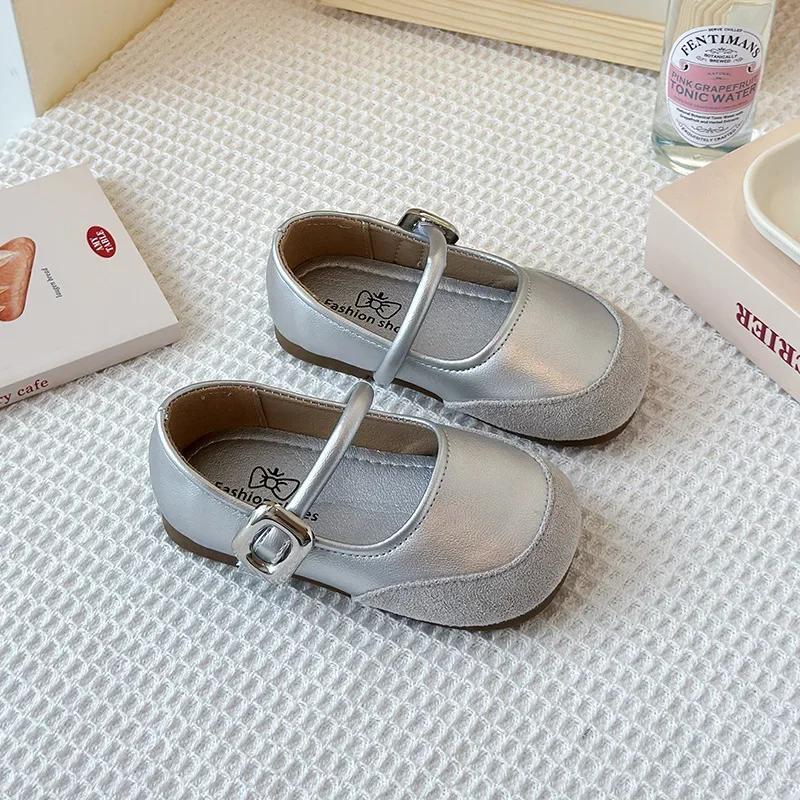 Children Leather Shoes for Girls 2025 Spring New Fashion Korean Style Soft Anti-slippery Versatile Chic Princess Elegant Shoes
Children Leather Shoes for Girls 2025 Spring New Fashion Korean Style Soft Anti-slippery Versatile Chic Princess Elegant Shoes