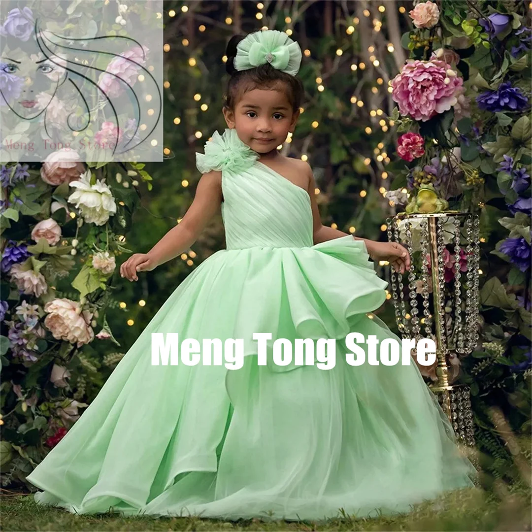 Customized Flower Girl Dress One Shoulder Sleeveless Soft Layered Wedding Little Flower Child First Communion Celebration Party
Customized Flower Girl Dress One Shoulder Sleeveless Soft Layered Wedding Little Flower Child First Communion Celebration Party