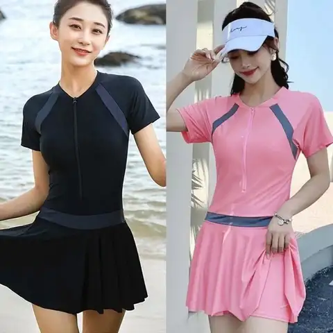 Solid Color Long Sleeve Zipper Skirt Swimsuit Beachwear with Padded Hot Spring Swimwear Sporty Style Sun Protection