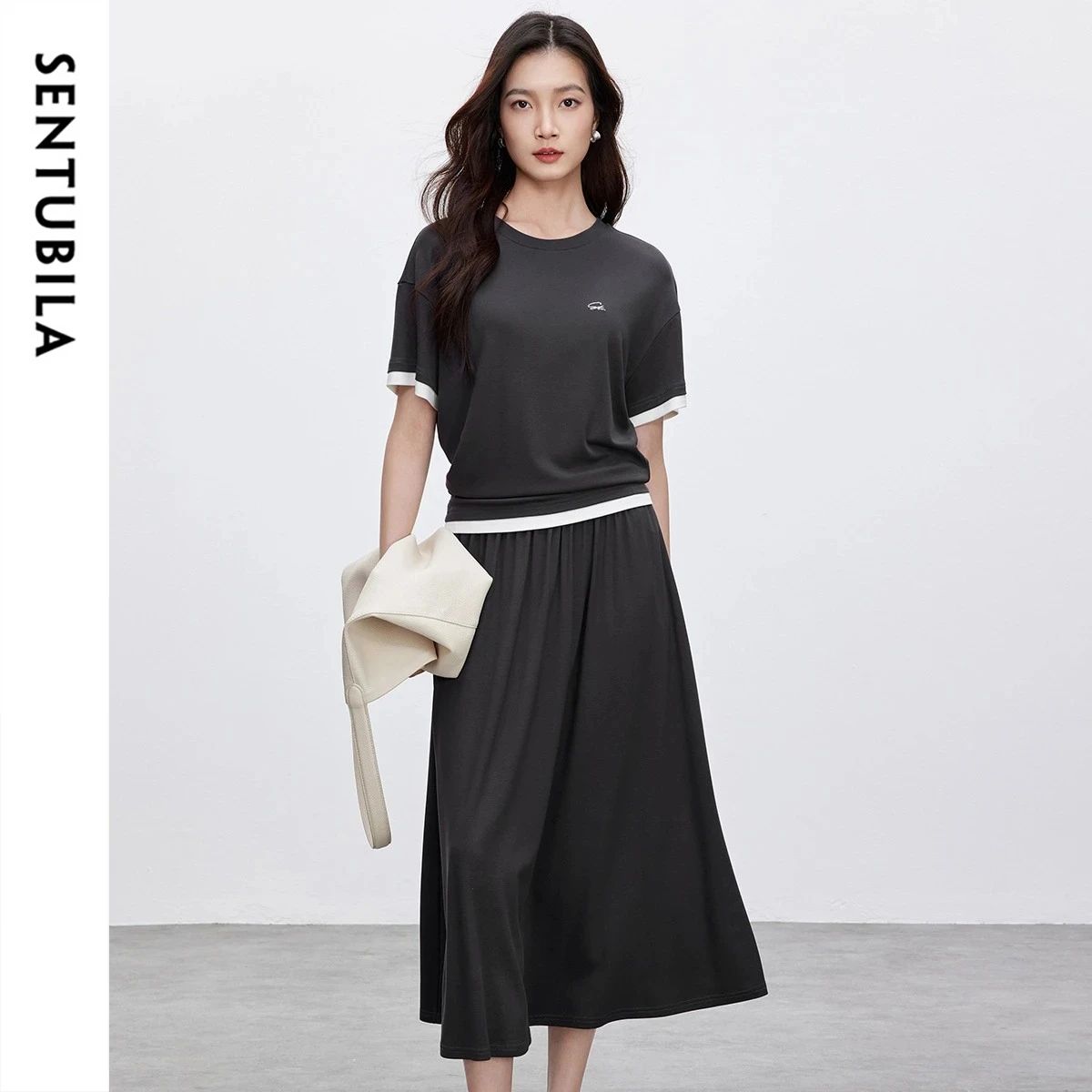 SENTUBILA Women's Two Piece Set 2026 Summer Color Block Faux Two Piece Top Loose Umbrella Skirt Fashion Casual Outfit 152Z58597
SENTUBILA Women's Two Piece Set 2026 Summer Color Block Faux Two Piece Top Loose Umbrella Skirt Fashion Casual Outfit 152Z58597