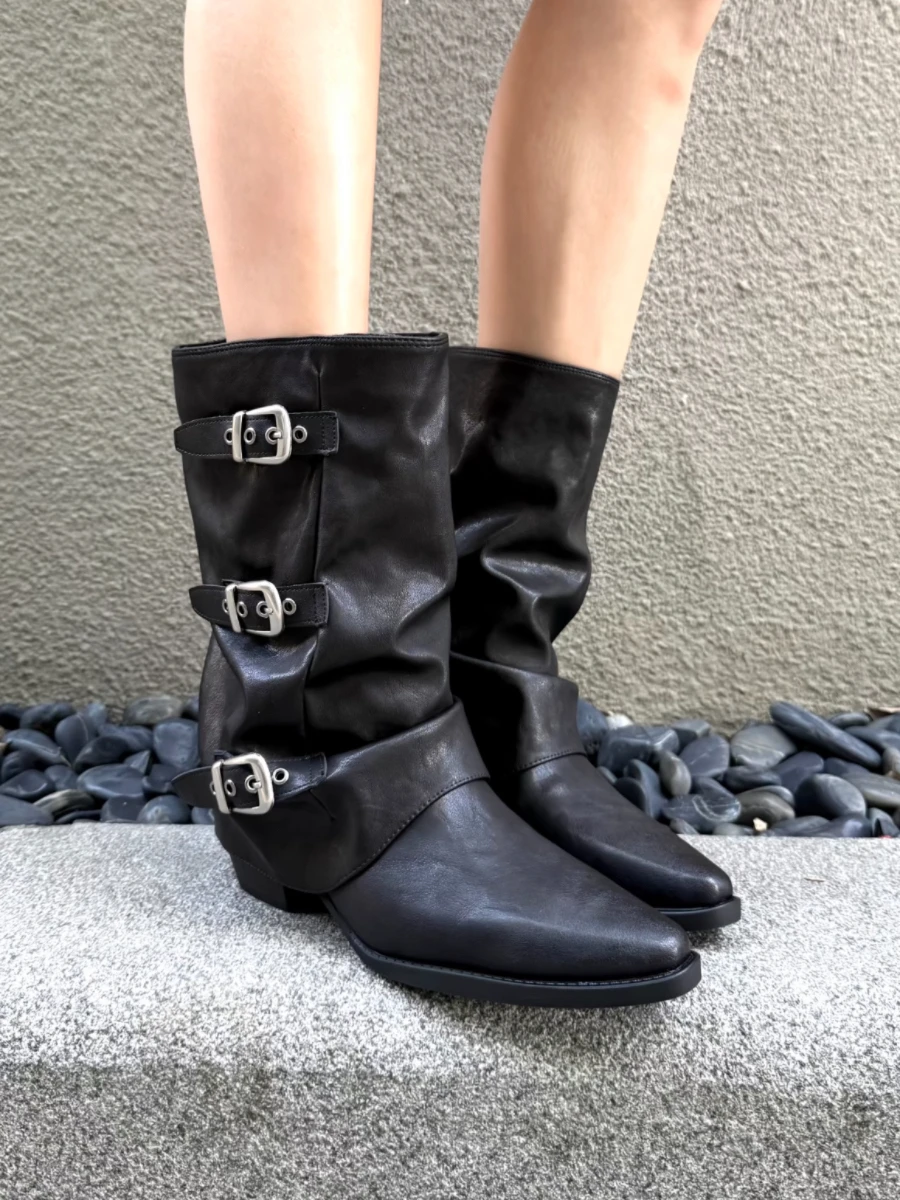 Korean Style Pointed Toe Mid-Calf Booties with Belt Buckle Pleated Design for Women Spring Summer Fashion Boots Increased Hei...
Korean Style Pointed Toe Mid-Calf Booties with Belt Buckle Pleated Design for Women Spring Summer Fashion Boots Increased Hei...