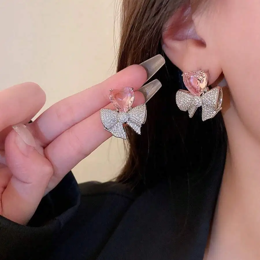 Pink Heart Crystal With Sparkling Bow Dangle Earrings For Women
Pink Heart Crystal With Sparkling Bow Dangle Earrings For Women