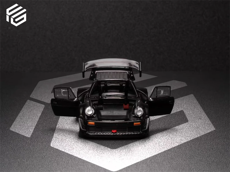 FG 1:64 RWB930 black Alloy Vehicle Collectible Car Model
FG 1:64 RWB930 black Alloy Vehicle Collectible Car Model