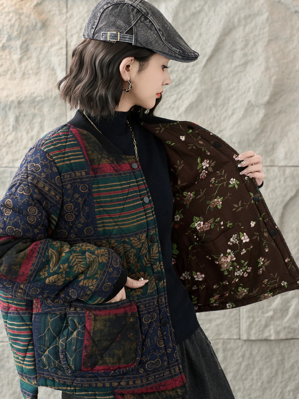 Двусторонняя хлопковая куртка для женщин, свободное хлопковое пальто с цветочным принтом, теплая верхняя одежда в этническом стиле, повседневная одежда из хлопка и льна
Двусторонняя хлопковая куртка для женщин, свободное хлопковое пальто с цветочным принтом, теплая верхняя одежда в этническом стиле, повседневная одежда из хлопка и льна