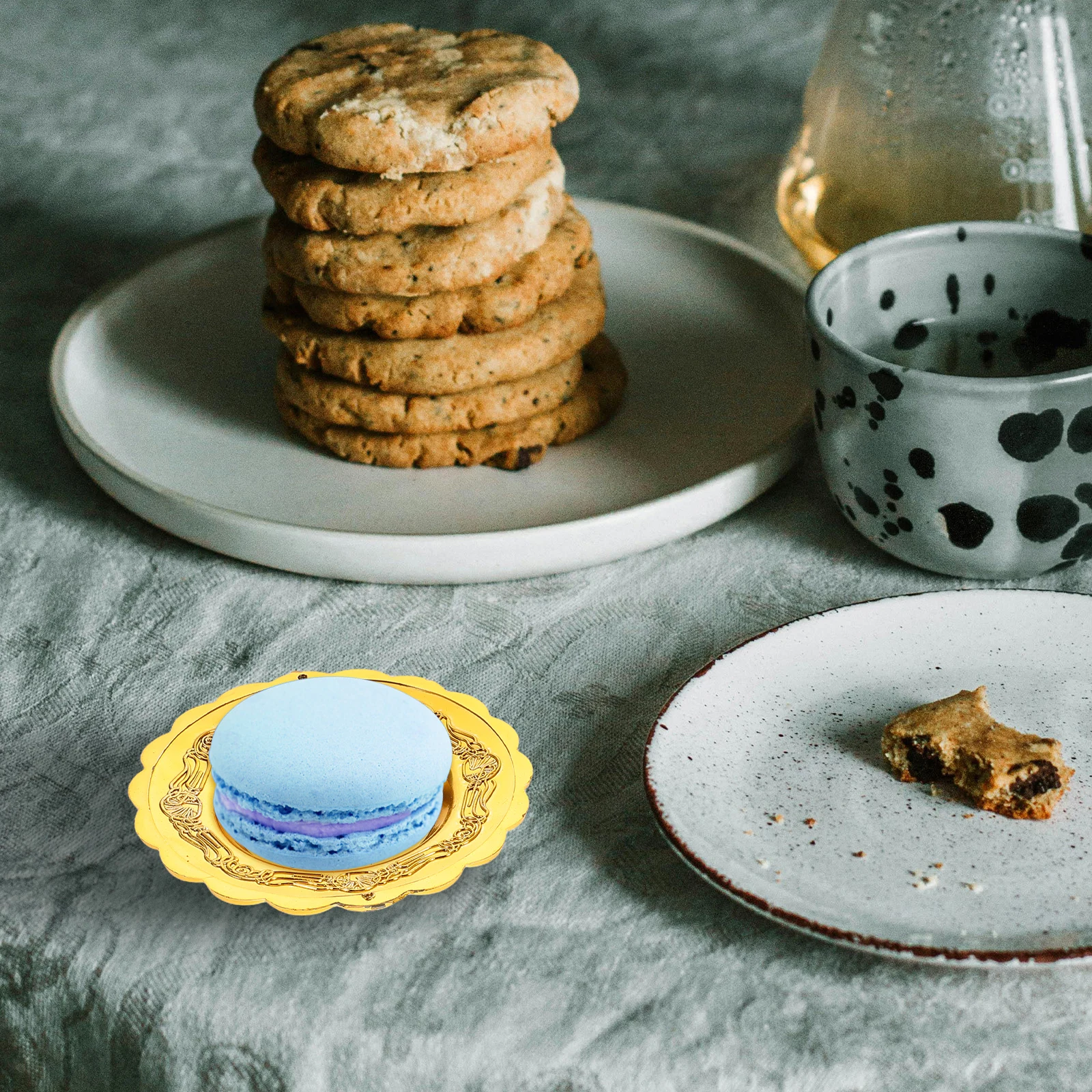 12PCS Plates Small Round Party Vintage Dessert Plates for Birthday Wedding Celebration Reception
12PCS Plates Small Round Party Vintage Dessert Plates for Birthday Wedding Celebration Reception